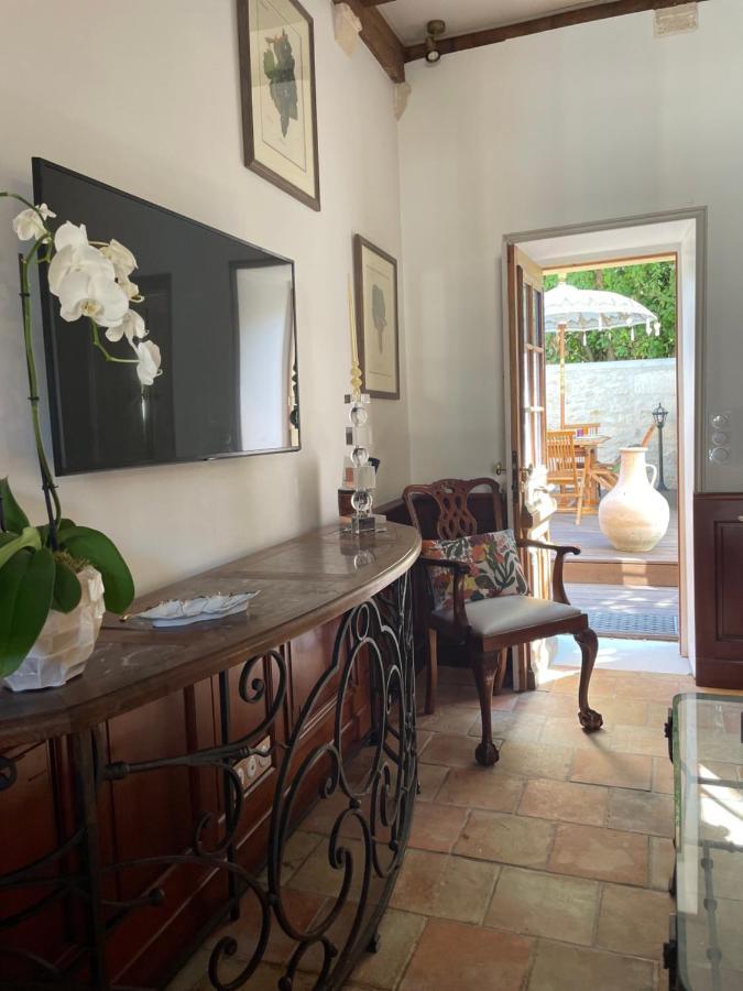 Gite De L'Antiquaire Au Coeur De La Citadelle בליי מראה חיצוני תמונה